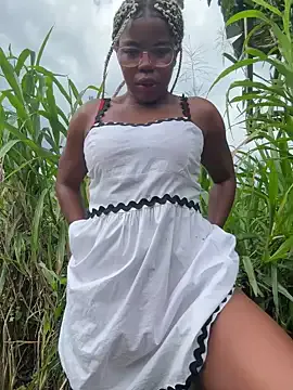 Skinny_Asian_Amanda – webcam model profile photo Image 4