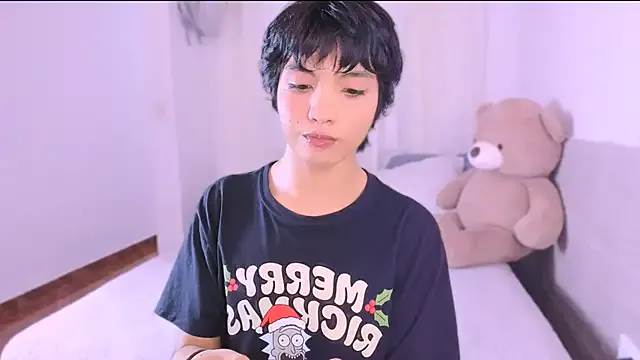 EvelyneFlirtyMilf – webcam model profile photo Image 5