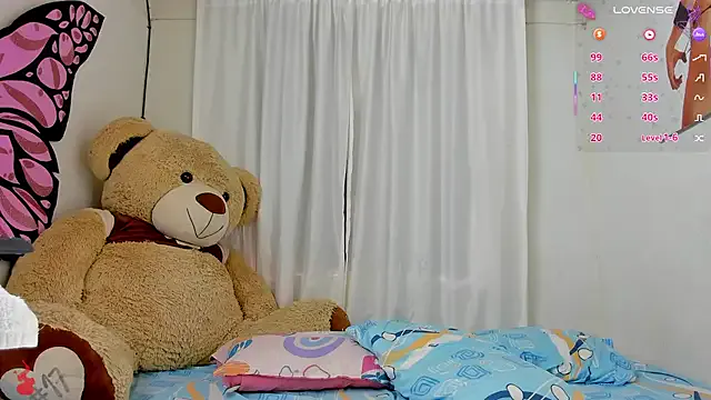 AniieDoll – webcam model profile photo Image 18