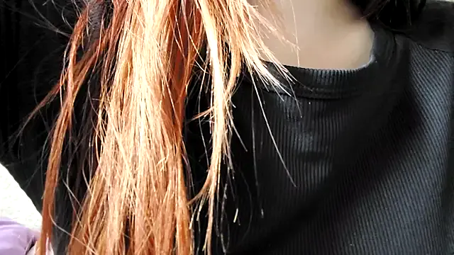 LiaRussel – webcam model profile photo Image 5