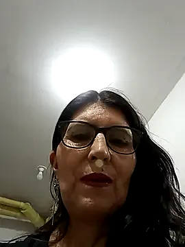 SunnyDesirexxx – webcam model profile photo Image 11