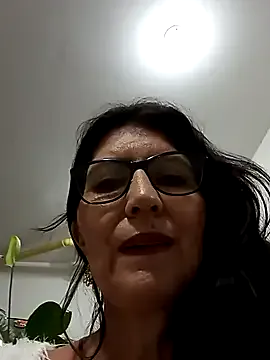 SunnyDesirexxx – webcam model profile photo Image 12