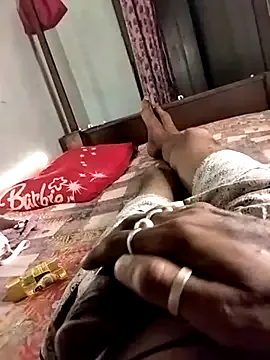 LannaHamilton – webcam model profile photo Image 2