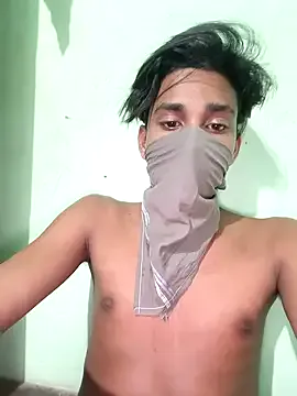 Tamil__paiyan143's Thumb Image