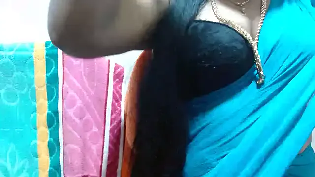 FilthyLarisaX – webcam model profile photo Image 13