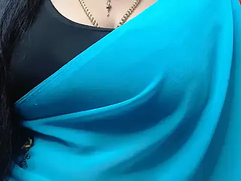 FilthyLarisaX – webcam model profile photo Image 18