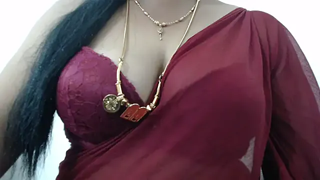 FilthyLarisaX – webcam model profile photo Image 2