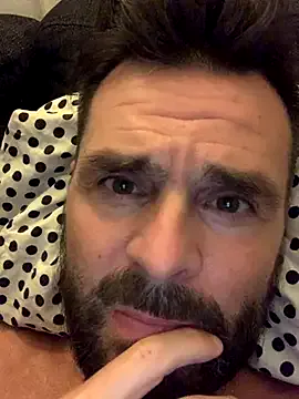 LiaRussel – webcam model profile photo Image 10