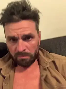 LiaRussel – webcam model profile photo Image 5