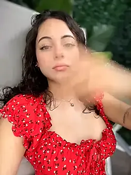 romyxxs webcam show Image 2