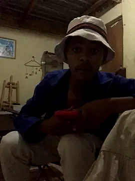 LiaRussel – webcam model profile photo Image 11