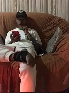 LiaRussel – webcam model profile photo Image 5