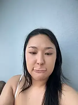 SunnyDesirexxx – webcam model profile photo Image 17