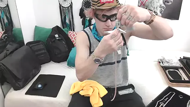 DeliciousAlbany – webcam model profile photo Image 8