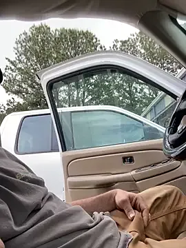 Crystallmendez – webcam model profile photo Image 2