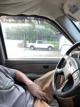 Crystallmendez – webcam model profile photo Image 4