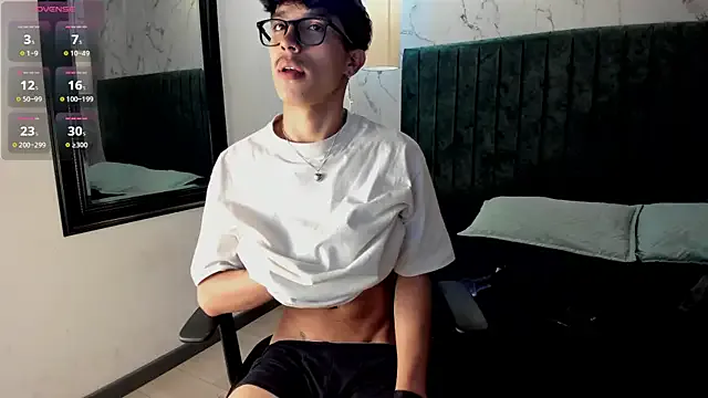 LexiLotusUS – webcam model profile photo Image 13