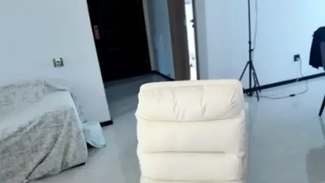 uwulialuv – webcam model profile photo Image 8