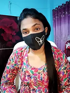 DeisyLojan – webcam model profile photo Image 4