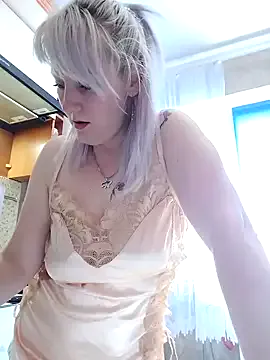 Tina_Alev Image 6