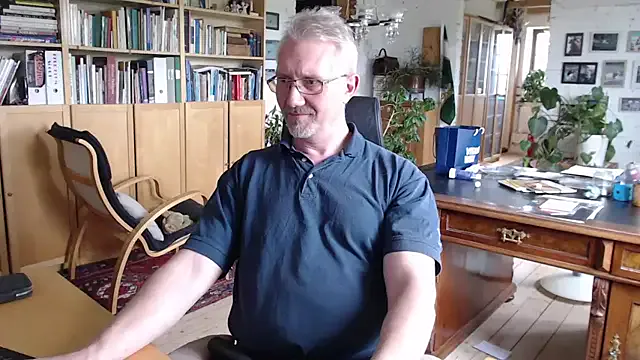 -satomi-jp – webcam model profile photo Image 8