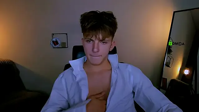 DoriDeluxe66 – webcam model profile photo Image 3