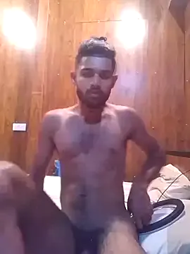 LaytonBox – webcam model profile photo Image 17