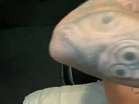 Tuhands Image 14