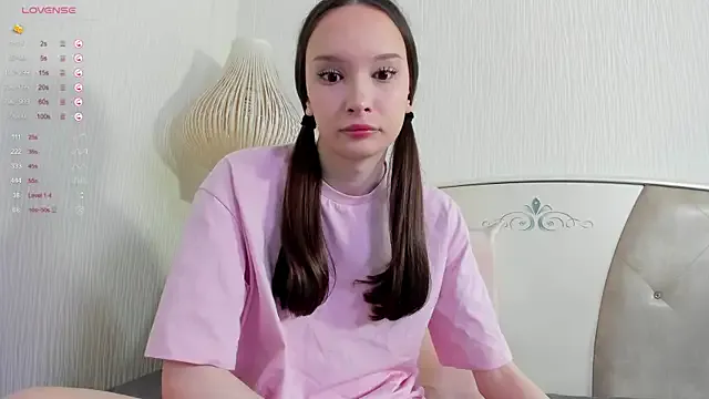 BabySquirt51 – webcam model profile photo Image 17