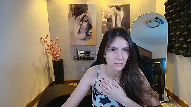 ZaraKnox – webcam model profile photo Image 14