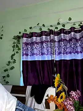 AKALYI – webcam model profile photo Image 10