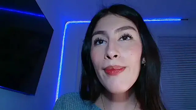 valeria_gonzales_'s Thumb Image