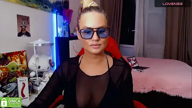 realtoxxxxmaria – webcam model profile photo Image 8