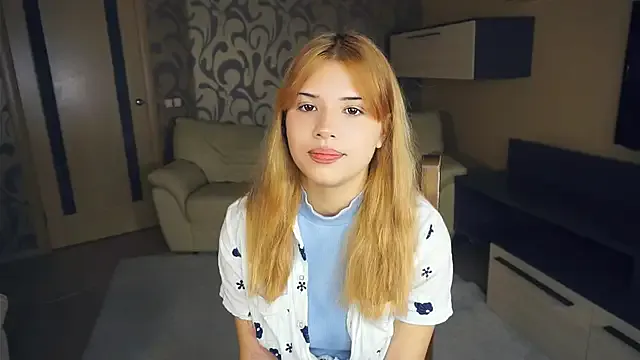 KatBigBum – webcam model profile photo Image 6