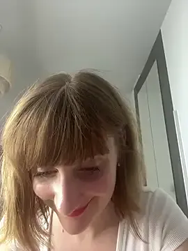 LaurenDwar – webcam model profile photo Image 3