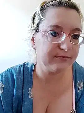 JoiDivision – webcam model profile photo Image 12