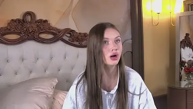 vkristalper – webcam model profile photo Image 12