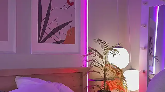 vkristalper – webcam model profile photo Image 19