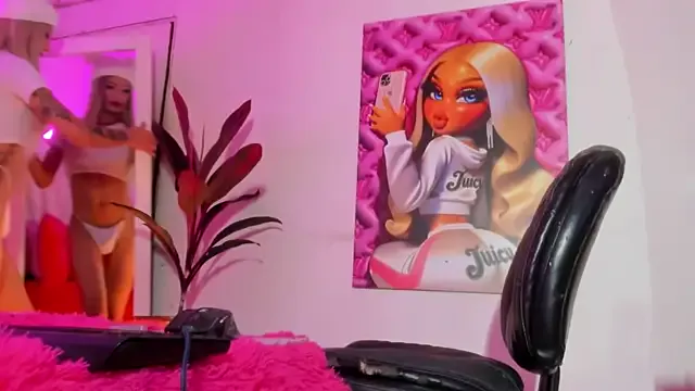 MystiMajesti – webcam model profile photo Image 9