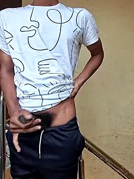 Lover_girl20 – webcam model profile photo Image 13