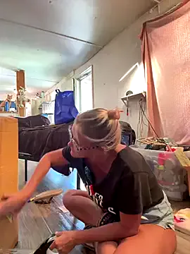 Iron_tous – webcam model profile photo Image 13