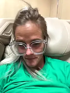 Iron_tous – webcam model profile photo Image 18