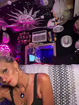 Iron_tous – webcam model profile photo Image 9