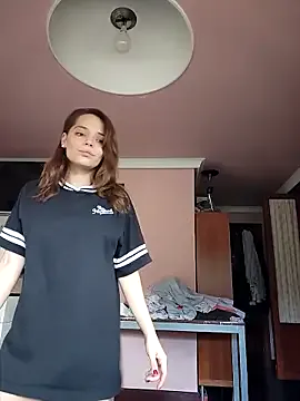 CrimxonJade – webcam model profile photo Image 10