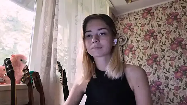 Kate_Adventurous – webcam model profile photo Image 3