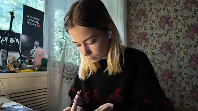 Kate_Adventurous – webcam model profile photo Image 5