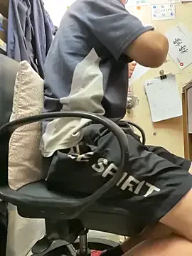 brendaliive – webcam model profile photo Image 2