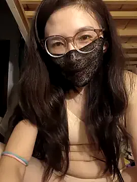 CarryOnJhonn – webcam model profile photo Image 6