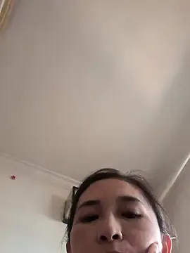 CarryOnJhonn – webcam model profile photo Image 9