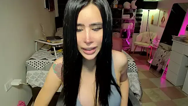 SexyMona – webcam model profile photo Image 13